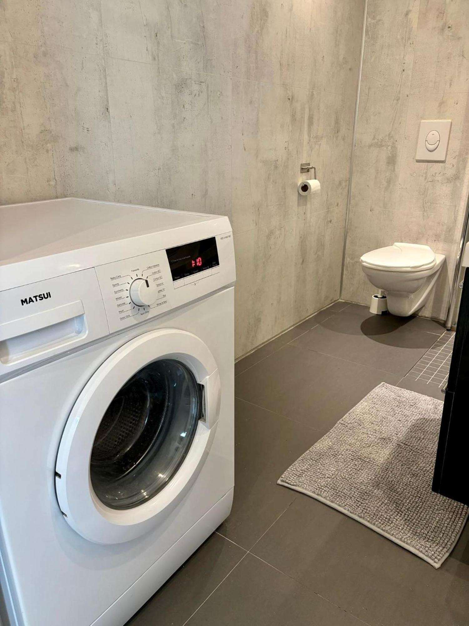 Down Town Apartment With Outside Area In Villa 크리스티안산 외부 사진